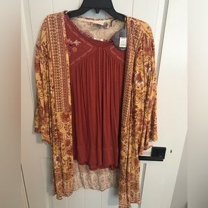 Beautiful two piece, lightweight , vintage-vibe Knox Rose set.  SIZE XL/XXL.